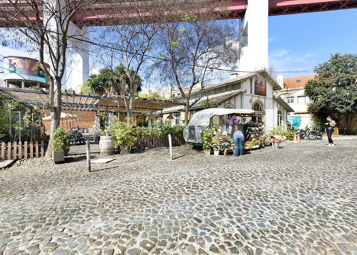 Lxfactory Terrace Lisbon Loft